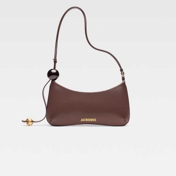 Jacquemus - Picture 1 of 10
